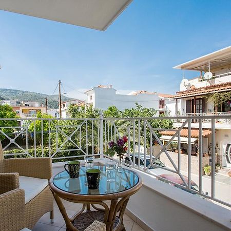 Ritsa Studios Skiathos Town Exterior photo