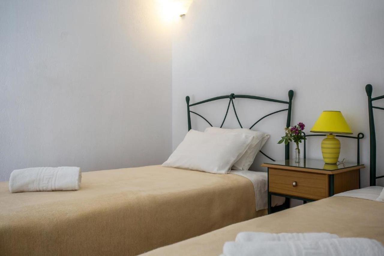 Ritsa Studios Skiathos Town Exterior photo