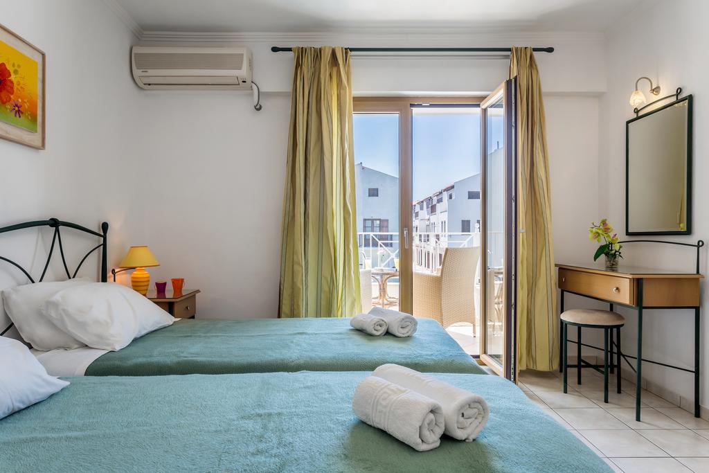 Ritsa Studios Skiathos Town Exterior photo