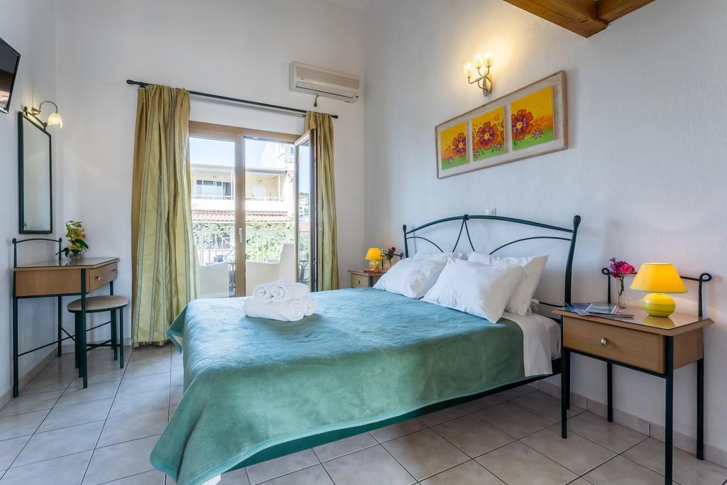 Ritsa Studios Skiathos Town Exterior photo