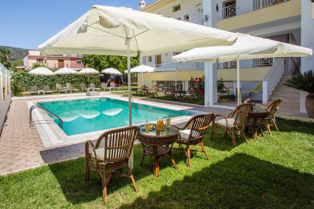 Ritsa Studios Skiathos Town Exterior photo