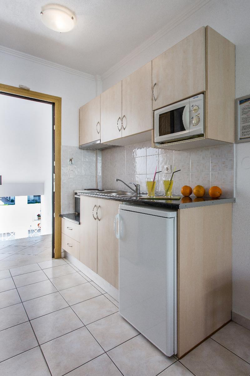 Ritsa Studios Skiathos Town Exterior photo